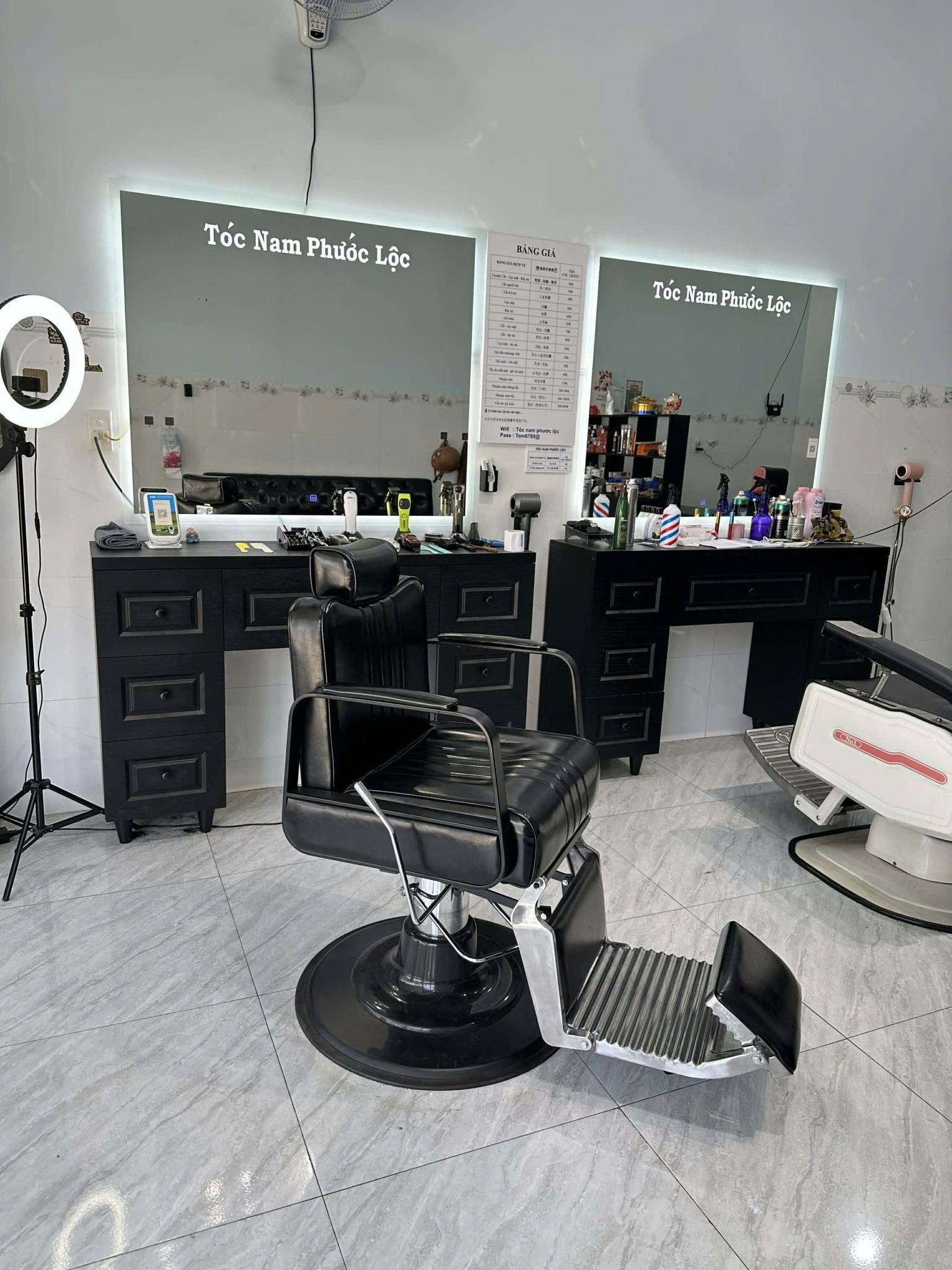 Nghề Tóc 2026: Đừng Để Khách "Một Đi Không Trở Lại" Chỉ Vì Chiếc Ghế Cắt Tóc