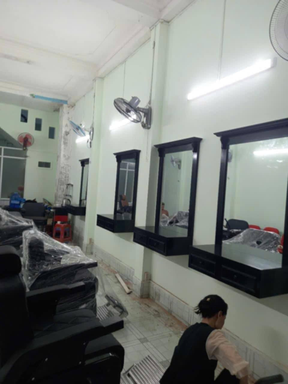 Ảnh từ tiệm gửi về