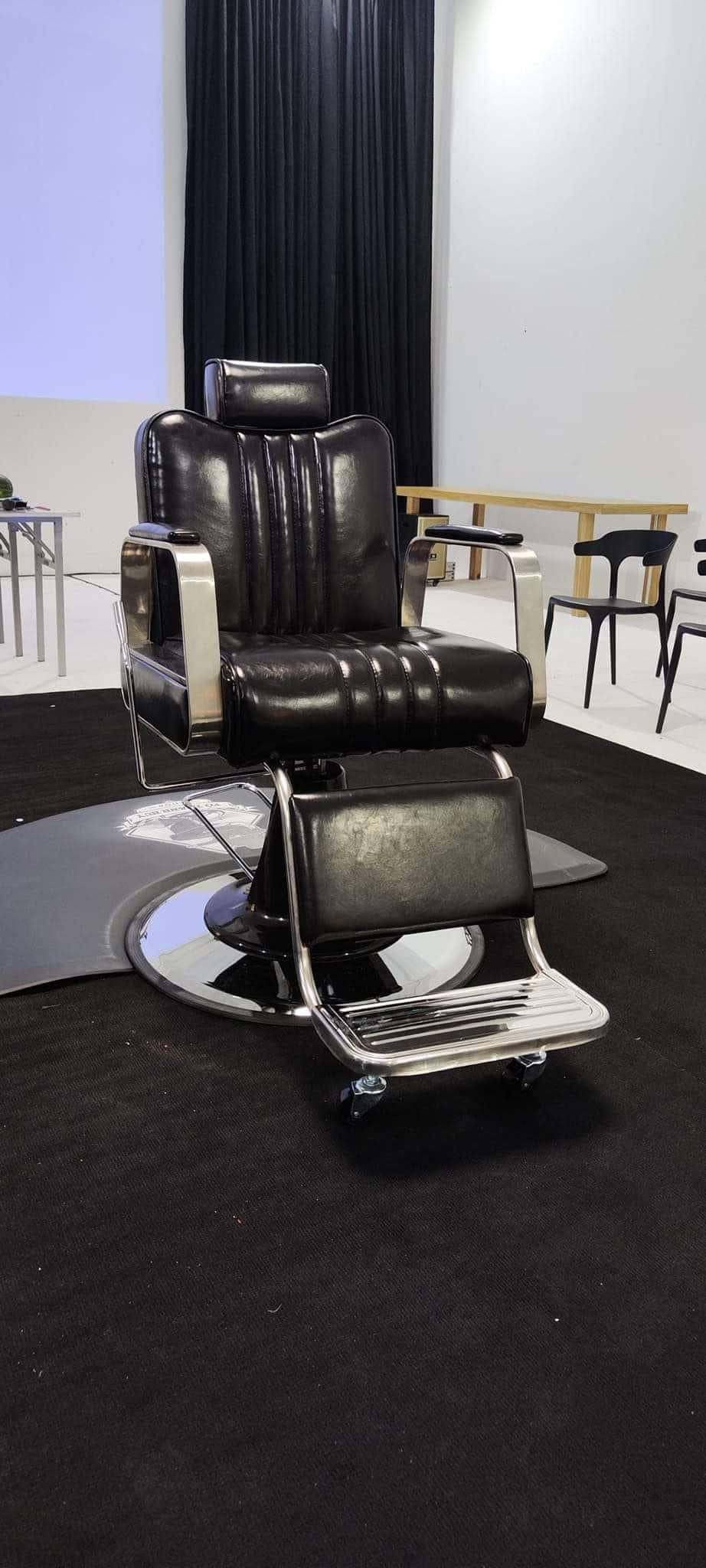 Ảnh từ tiệm gửi về